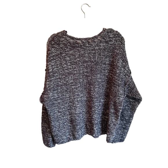 Universal Thread Marled Black and White Knit V-Neck Sweater Size XL - Picture 2 of 8